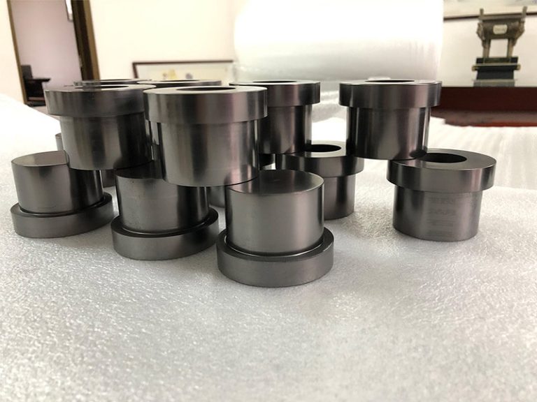 https://www.yuantaigraphite.com/wp-content/uploads/2024/07/customized-high-purity-graphite-crucible-5.jpg