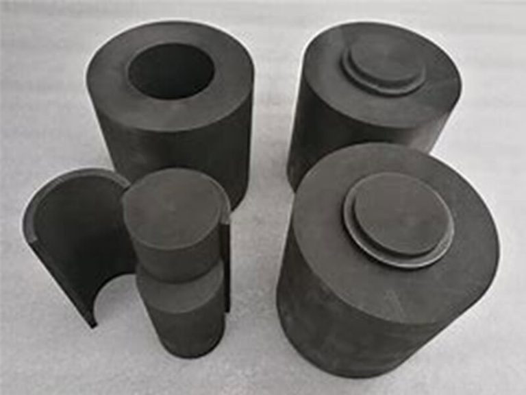 https://www.yuantaigraphite.com/wp-content/uploads/2024/07/graphite-sintering-mold-3.jpg