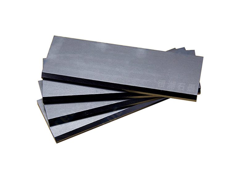 https://www.yuantaigraphite.com/wp-content/uploads/2024/07/isostatic-graphite-plate-2.jpg